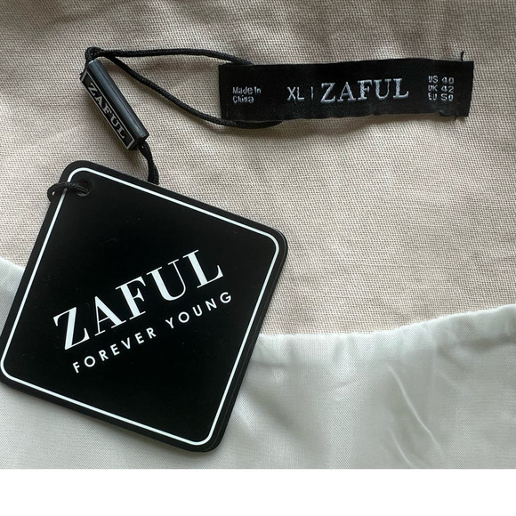 NWT Zaful Embroidered Rose Hooded Jacket, 3/4 Sleeve, Lightweight, Tan, size XL - Picture 9 of 10